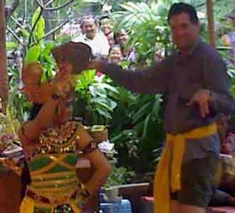 Tari Joged Bali Dalam Dilema