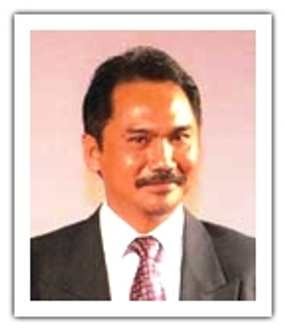 Patrialis Curhat Tak Dipakai, Rizal Mallarangeng Minta Maaf