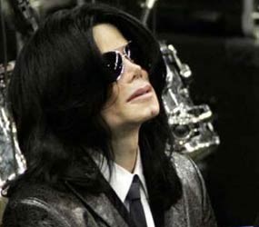 Mantan Bodyguard Bongkar Kisah Asmara Michael Jackson