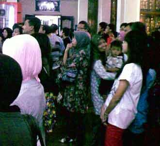 PSB SMU 5 dan 3 Dibanjiri Pendaftar