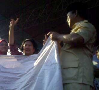 Mega-Prabowo Kampanye di Semarang