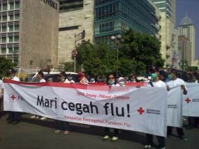 Relawan PMI Kampanye Pencegahan Virus Flu Babi