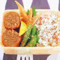 Memilih Wadah Bekal Sekolah