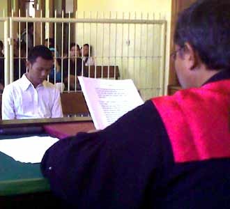 Pembunuh Gay Divonis Seumur Hidup