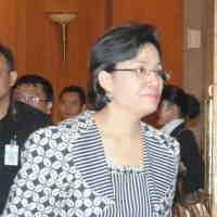 Sri Mulyani dan Baju Made in Kakak Ipar