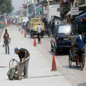 Jalan Muara Baru Dibeton, Macet Tak Tertahankan
