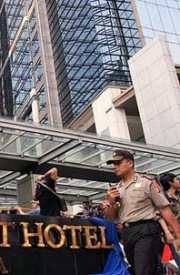 Prabowo: Bedakan Politik dengan Ledakan Bom