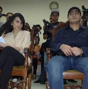 Resmi Duda Ferry Irawan Wajib Bayar Rp 40 Juta