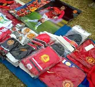 Merchandise MU di Ritz-Carlton 