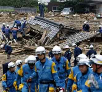 Banjir Bandang Terjang Jepang