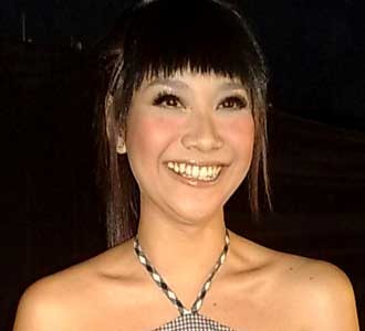 BCL Tampil Seksi