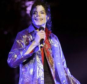 Orang Tua Michael Jackson Minta Rumah