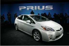 Pemerintah Siapkan Insentif Mobil Hybrid
