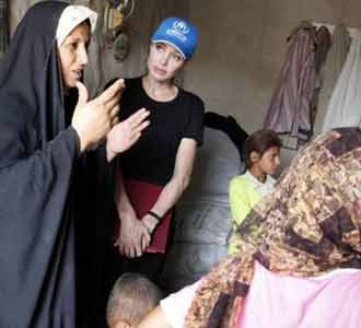 Angelina Jolie Kunjungi Pengungsi Irak