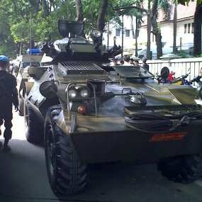 Masuki KPU, Pengunjung Hadapi Pemeriksaan Berlapis