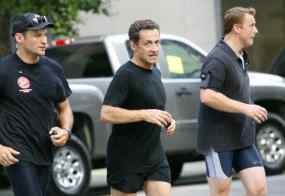Cidera Saat Jogging, Sarkozy Masuk Rumah Sakit 