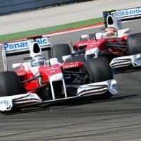 Toyota Takkan Ikuti BMW
