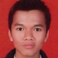 Sandal & Senter Andika Ditemukan Sebelah Timur Puncak Mahameru