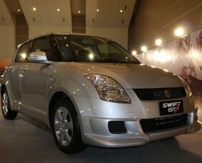 Swift GTS Mulai Rp 181 Juta
