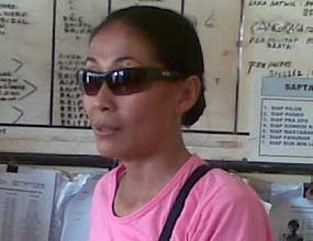 Nurhayati, Siapakah Dia?