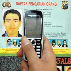 5 Baliho Jumbo Noordin M Top Dipasang di Perbatasan Magelang
