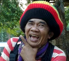 Lagu Belajar Mengaji Mbah Surip Segera Beredar