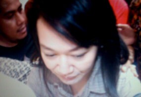 Keluar Hotel Tak Bareng Antasari, Rhani Lebih Gemuk