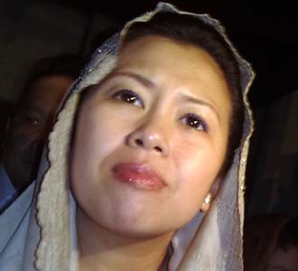 Yenni Wahid Melayat Rendra