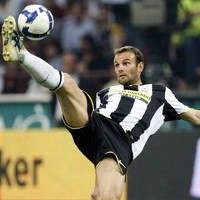 Cristiano Zanetti Kembali ke Akar