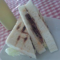 Gurih Renyah Sandwich Bakar A la Langsat Corner