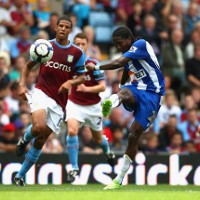 Wigan Permalukan Villa 2-0