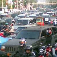 Macet dan Kecewa Akhiri Parade Budaya