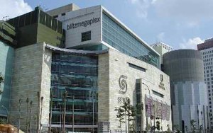 Hapus Citra Buruk Islam dengan M-Life Festival 