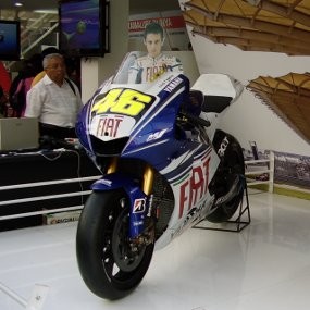 Penjualan Yamaha Mirip Valentino Rossi