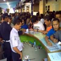 Setengah Jam Loket Dibuka, Semua Tiket KA Eksekutif di Gambir Ludes
