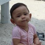 Naurah Azizah Handoyo, 26 Bulan; Perempuan; f
