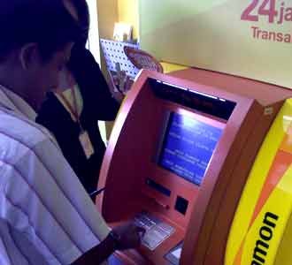 Bank Danamon Gencarkan Online Banking