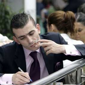 10 Tanda Kanker Paru-Paru yang Harus Dicurigai 