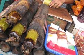 Masakan Khas Padang di Senen Mulai Marak