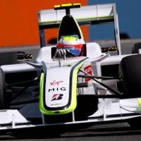 Ungguli Hamilton, Barrichello Juara