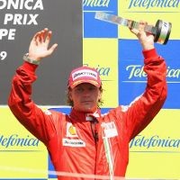 Podium Lagi, Kimi Puas