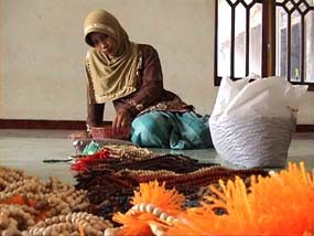 Berkah Ramadan, Pengrajin Tasbih Kediri Kebanjiran Order 