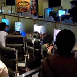 Rental Game Online Jadi Tempat Menunggu Sahur 