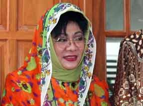 Mbak Tutut Maju, The Clash of The Titans Terjadi di Golkar