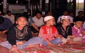 Karyawan Kantor Pajak Buka Puasa Bersama Anak Yatim Piatu 