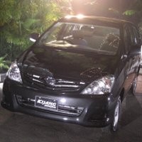 Diler-diler Sudah Ngebet dengan Innova J Grade