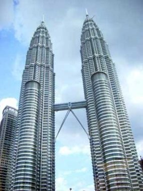 Panjat Petronas, Pria Laba-laba Ditangkap Polisi Malaysia