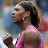 Serena dan Mauresmo ke Babak Kedua