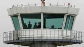 Pilot Mabuk Dipandu Heli Temukan Bandara