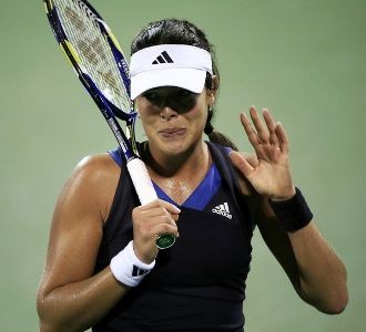 Ivanovic Tersingkir, Sharapova Oke